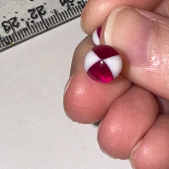 14 Gauge Purple and white Beach Ball Design Belly Ring - Picture 11 of 13